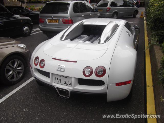 Bugatti Veyron spotted in London, United Kingdom