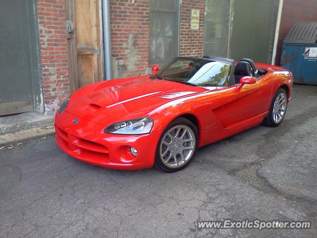 Dodge Viper spotted in Chagrin Falls, Ohio