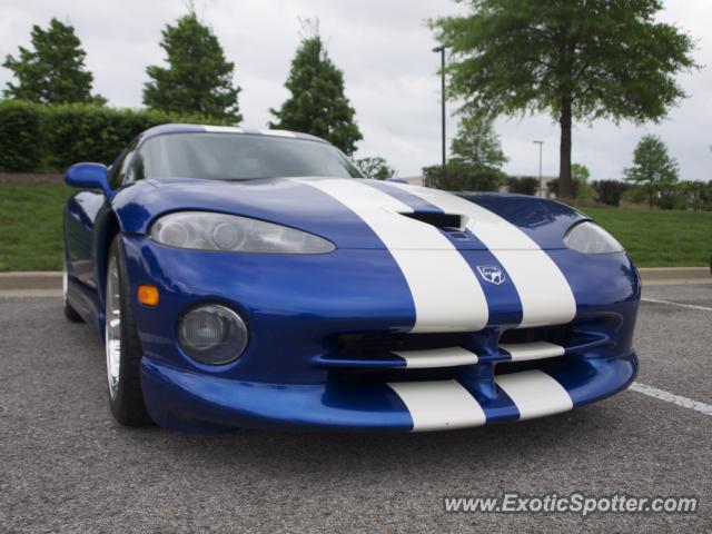 Dodge Viper spotted in Franklin, Tennessee