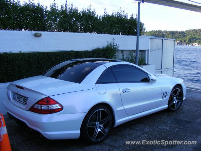 Mercedes SL 65 AMG spotted in Istanbul, Turkey