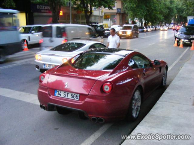 Ferrari 360 Modena spotted in Istanbul, Turkey