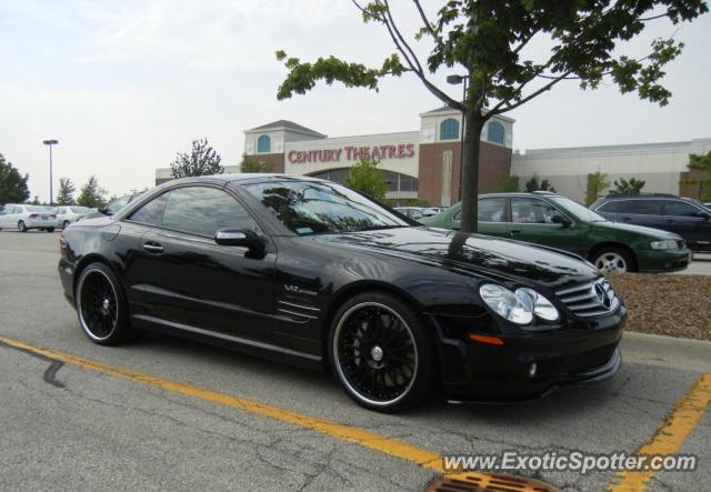 Mercedes SL 65 AMG spotted in Deerpark, Illinois