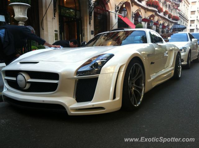 Mercedes SLS AMG spotted in Paris, France