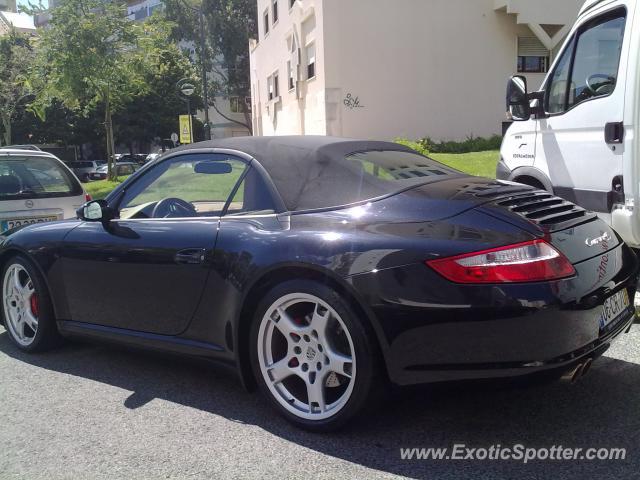 Porsche 911 spotted in Lisboa, Portugal