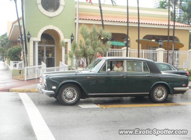 Rolls Royce Silver Shadow spotted in Miami, Florida