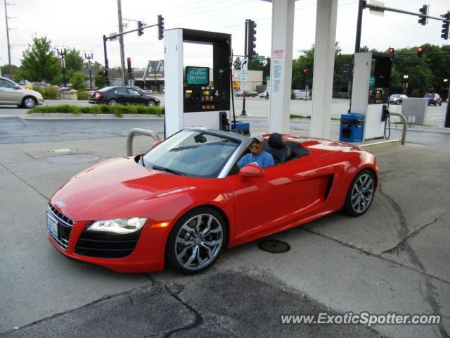 Audi R8 spotted in Barrington , Illinois