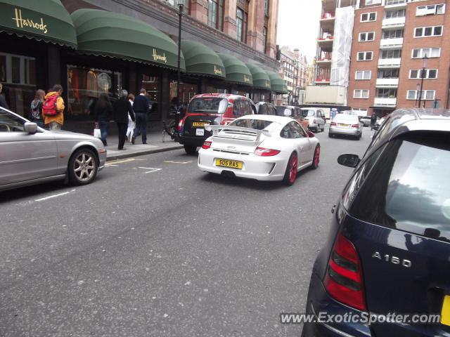 Porsche 911 GT3 spotted in London, United Kingdom