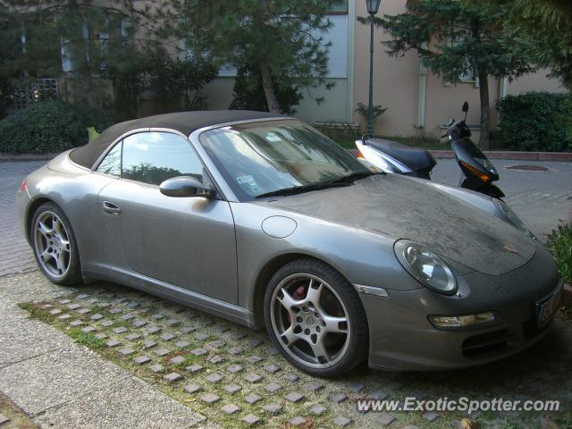 Porsche 911 Turbo spotted in Istanbul, Turkey