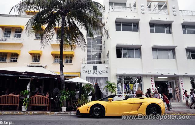 Lamborghini Gallardo spotted in Miami Beach, Florida