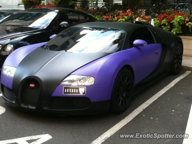 Bugatti Veyron spotted in London, United Kingdom