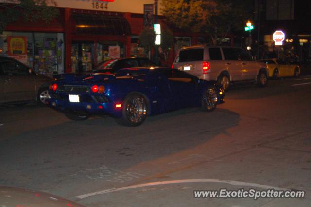 Lamborghini Diablo spotted in San Diego, California