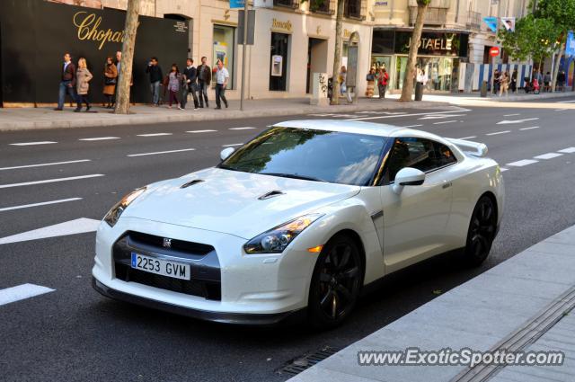 Nissan Skyline spotted in Madrid, Spain