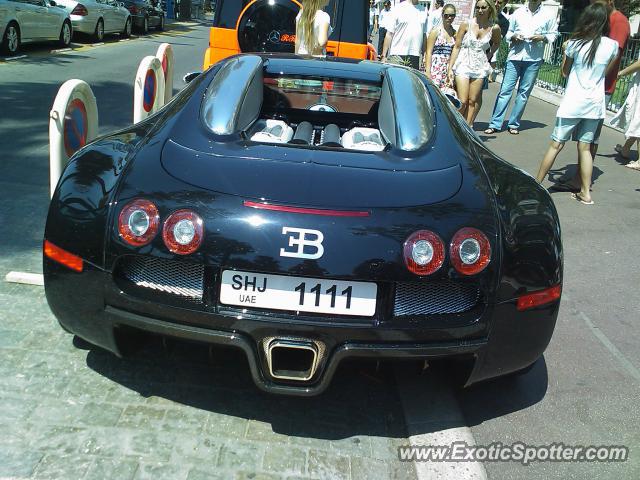 Bugatti Veyron spotted in Cannes, France