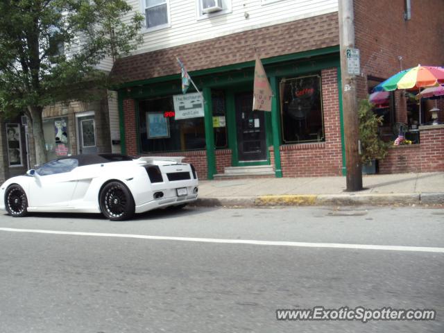 Lamborghini Gallardo spotted in Warren, Rhode Island