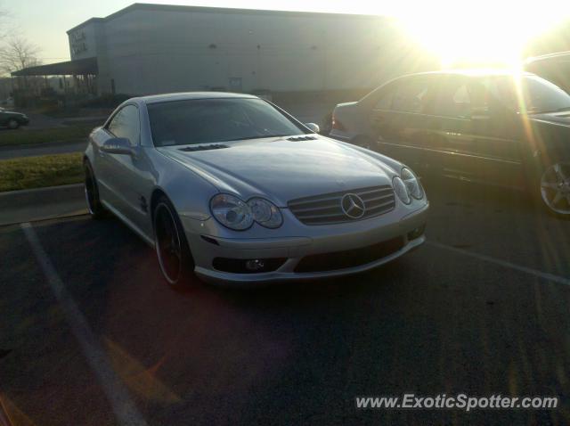 Mercedes SL600 spotted in Kansas City, Missouri