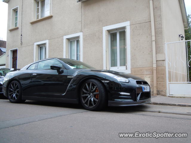 Nissan Skyline spotted in Dijon, France