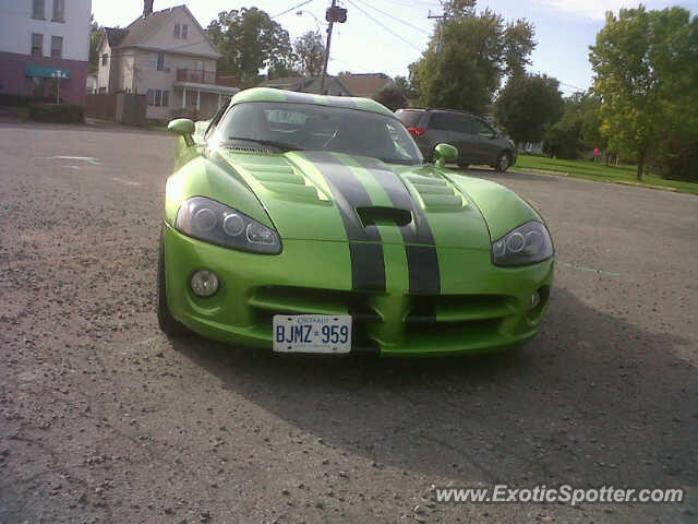 Dodge Viper spotted in Fort Erie,onatario, Canada