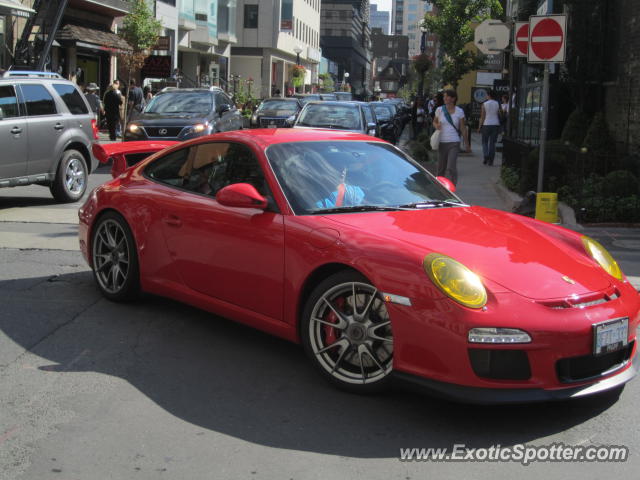 Porsche 911 GT3 spotted in Toronto, Canada