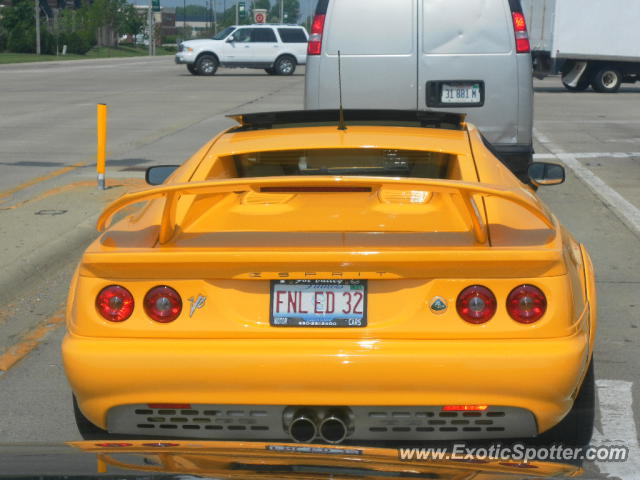 Lotus Esprit spotted in Buffalo Grove, Illinois