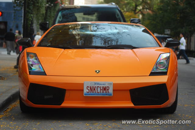 Lamborghini Gallardo spotted in Chicago, Illinois