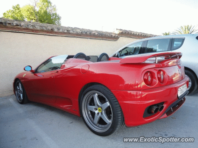 Ferrari 360 Modena spotted in Valencia, Spain