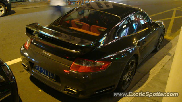 Porsche 911 Turbo spotted in SHANGHAI, China