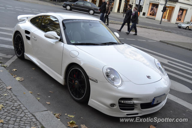 Porsche 911 Turbo spotted in Berlin, Germany