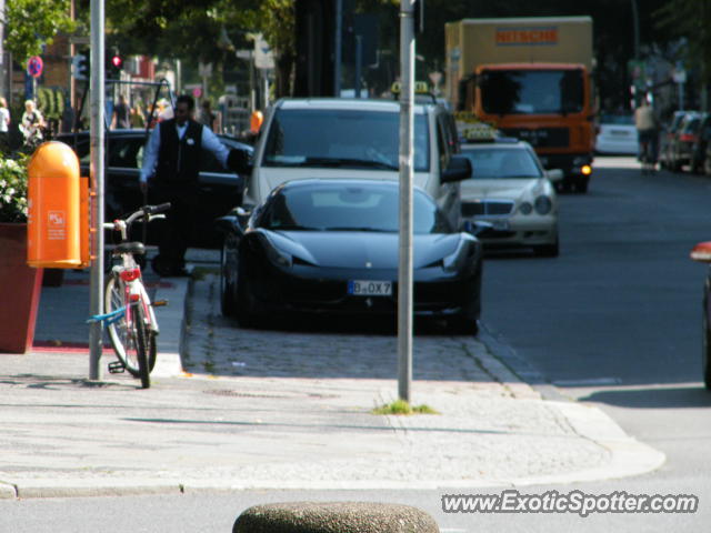 Ferrari 458 Italia spotted in Berlin, Germany