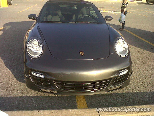 Porsche 911 Turbo spotted in Stcatharines, Canada