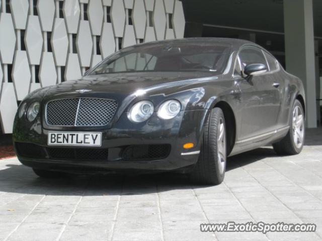 Bentley Continental spotted in San Juan, Puerto Rico