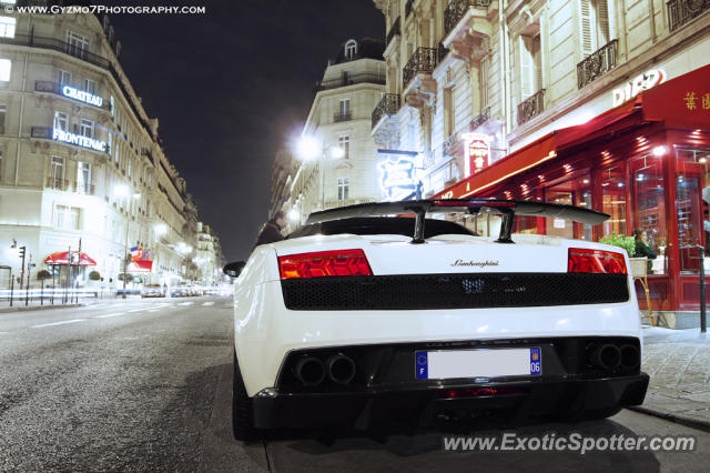 Lamborghini Gallardo spotted in Paris, France