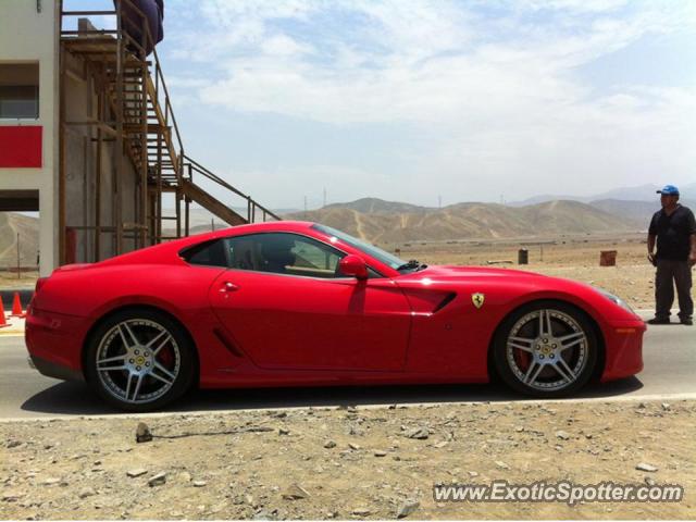 Ferrari 599GTB spotted in Lima, Peru