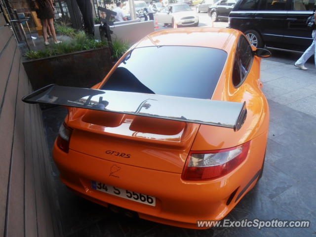 Porsche 911 GT3 spotted in Istanbul, Turkey