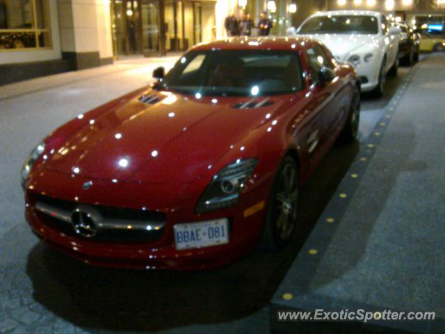 Mercedes SLS AMG spotted in Toronto, Canada