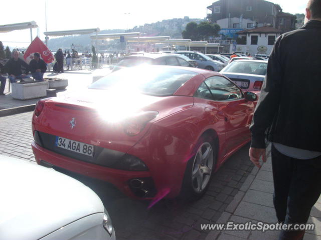 Ferrari California spotted in Istanbul, Turkey