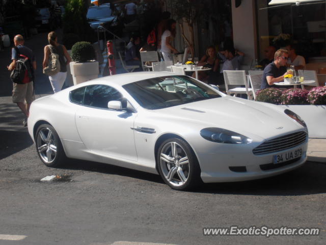 Aston Martin DB9 spotted in Istanbul, Turkey