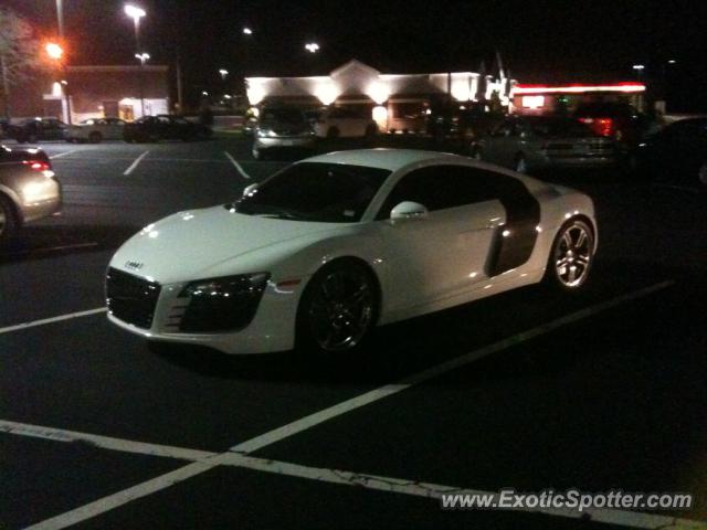 Audi R8 spotted in St. Louis, Missouri