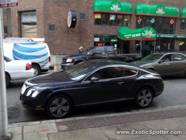 Bentley Continental spotted in Chicago, Illinois