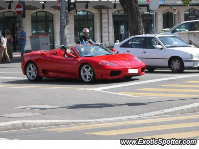 Ferrari 360 Modena spotted in Wayzata, Minnesota