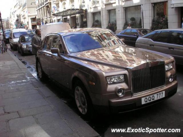 Rolls Royce Phantom spotted in Paris, France