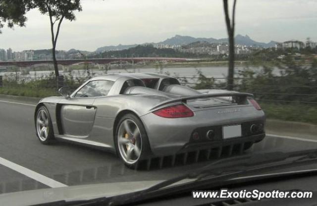 Porsche Carrera GT spotted in Seoul, South Korea