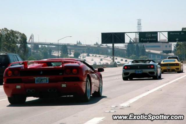 Lamborghini Diablo spotted in Pasadena, California