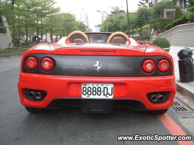 Ferrari 360 Modena spotted in Taipei, Taiwan