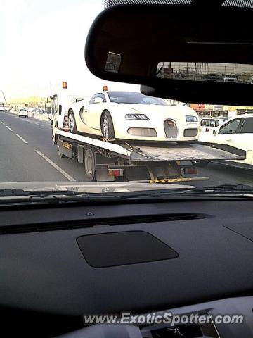 Bugatti Veyron spotted in Doha, Qatar