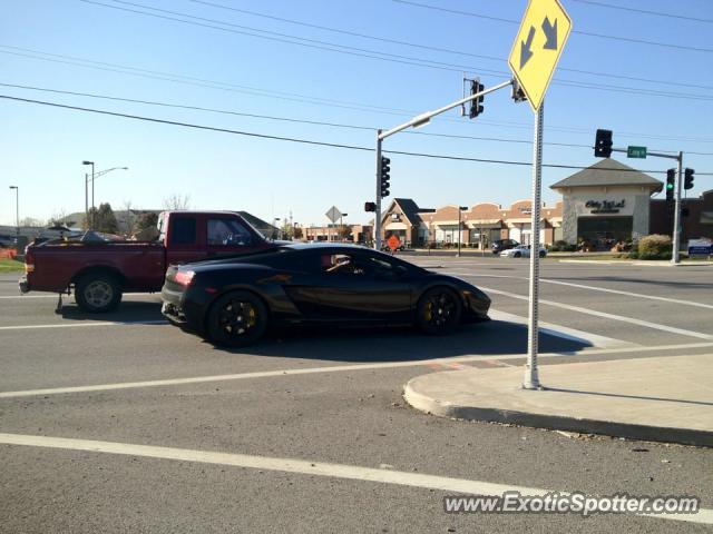 Lamborghini Gallardo spotted in St. Louis, Missouri