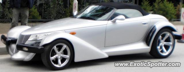 Plymouth Prowler spotted in Istanbul, Turkey