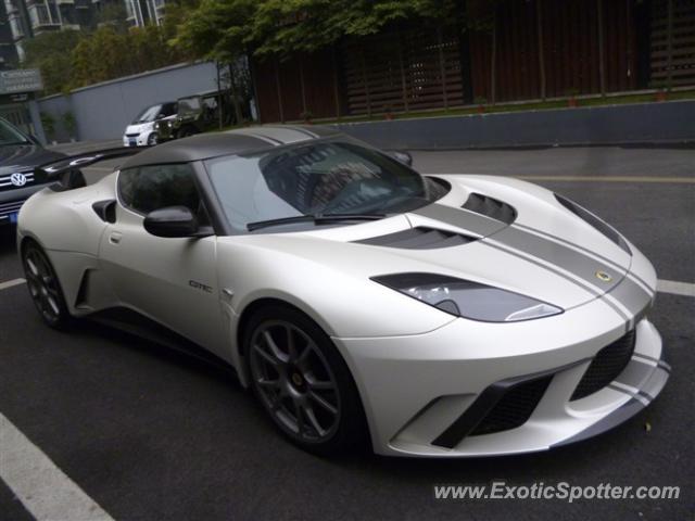 Lotus Evora spotted in Chengdu,Sichuan, China