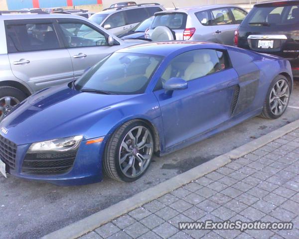 Audi R8 spotted in Toronto, Canada