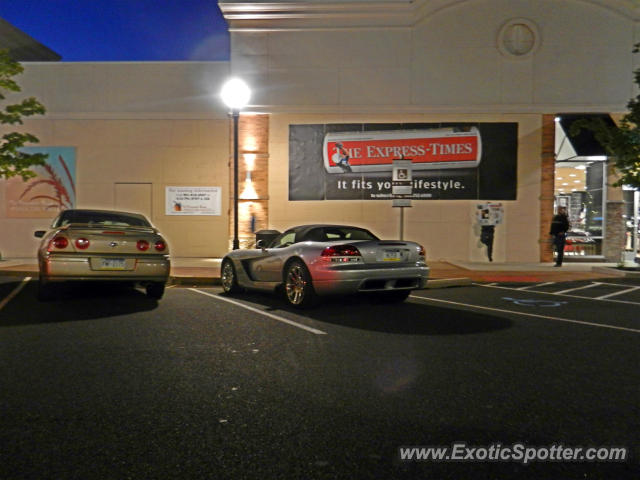 Dodge Viper spotted in Center Valley, Pennsylvania