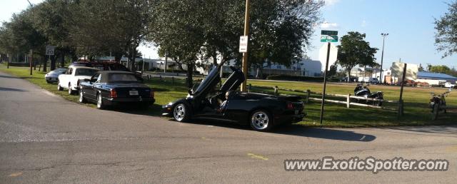 Lamborghini Diablo spotted in Ft Lauderdale, Florida